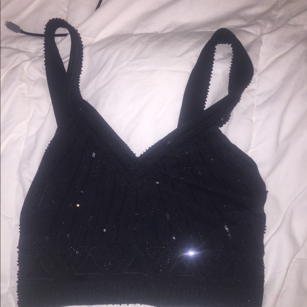 express • black zip up crop top
